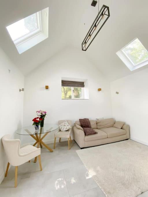 Вилла Luxury Detached Peak District Stone Barn - Dog Friendly Hazelwood Экстерьер фото