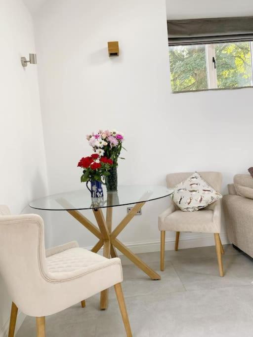 Вилла Luxury Detached Peak District Stone Barn - Dog Friendly Hazelwood Экстерьер фото